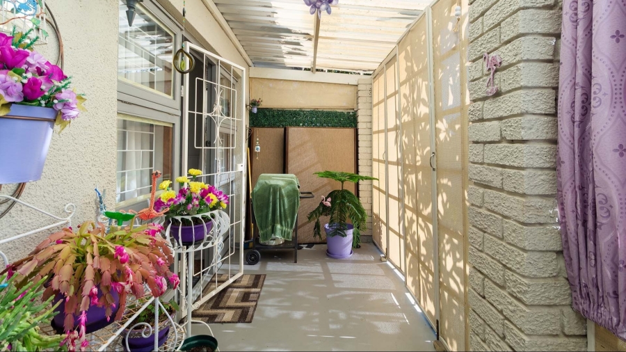 3 Bedroom Property for Sale in Chrismar Western Cape
